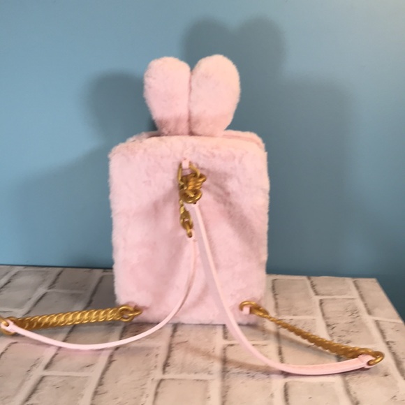 Na! Na! Na! Surprise! Doll and pink bunny case - Picture 11 of 13